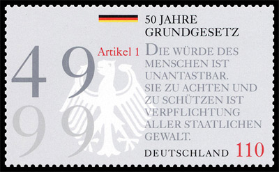 'Briefmarke der Deutschen Post AG aus dem Jahre 1999, 50 Jahre Grundgesetz', 1999, Ernst Jünger und Lorli Jünger für das Bundesministerium der Finanzen und die Deutsche Post AG