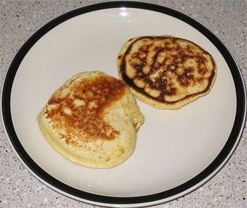 'Two pancakes on a plate', David Benbennick, 2005